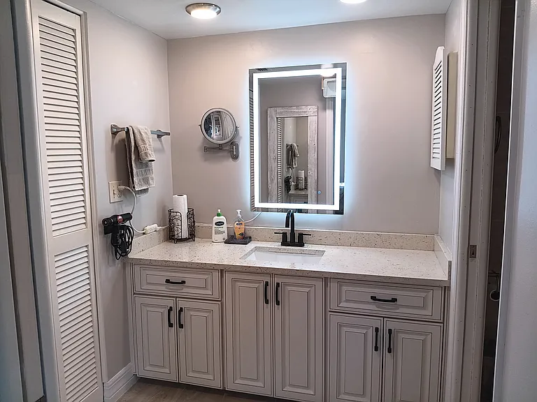 1320 Blue Point Ave #3 — Photo 17