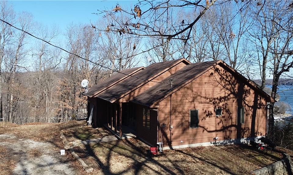 1st image of 125 Golden Goose Dr