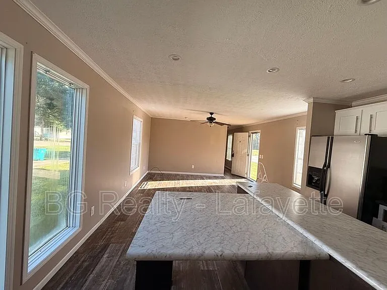 290 Gulino St — Photo 3