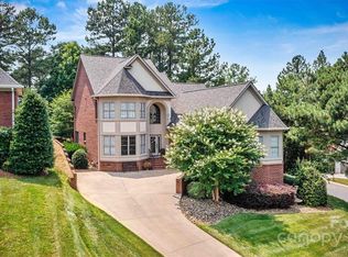 1545 Baltusrol Dr, Denver, NC 28037