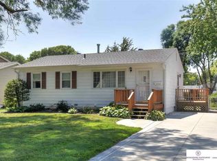 3406 Pedersen Dr, Omaha, NE 68144