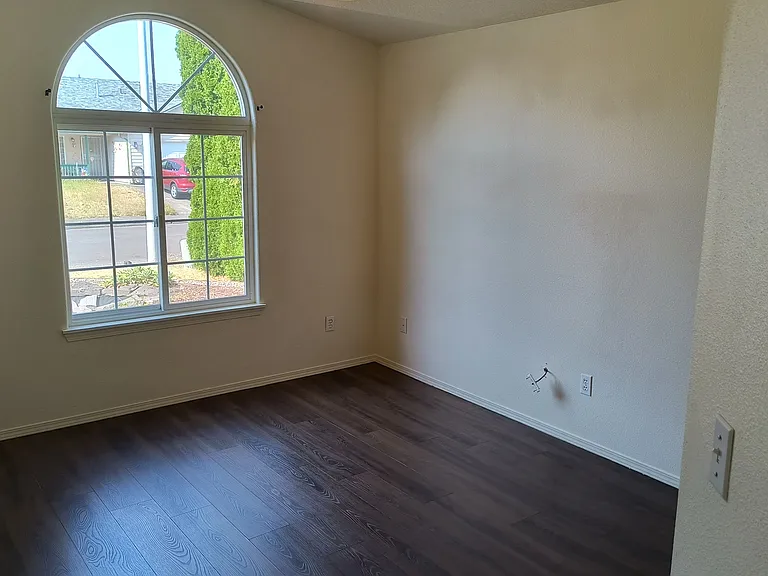 15409 NE 83rd St — Photo 7