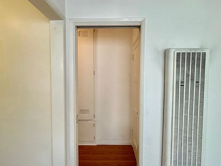 320 S. Rexford Drive — Photo 7