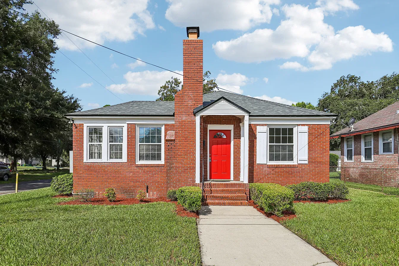 3 bed, 1157 sqft, $1,895 — Photo 4