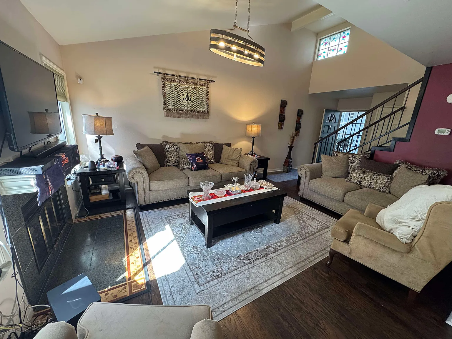 2044 W Hastings Way — Photo 4
