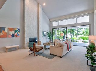 312 Crown Colony Ln, Edmond, OK 73034