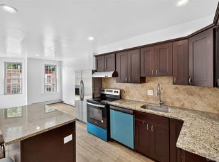 121 William Street, Newburgh, NY 12550