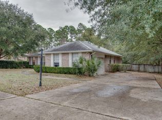 2696 Paddock Cir, Crestview, FL 32536