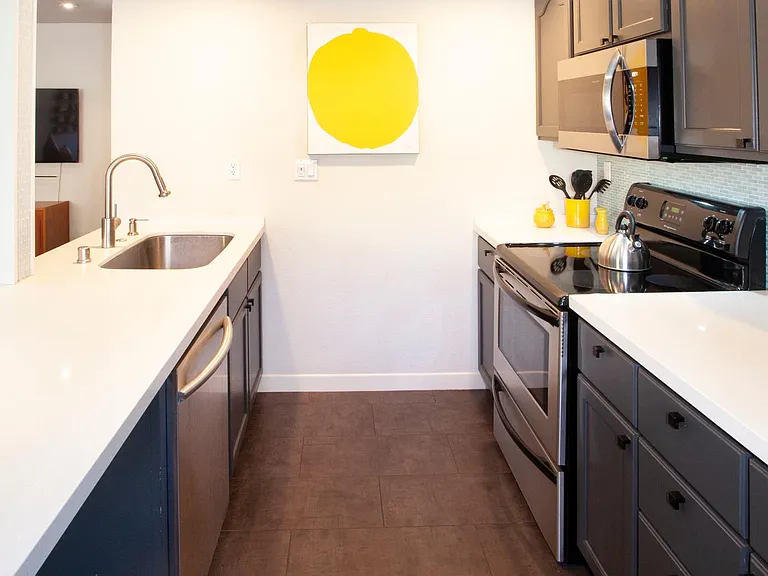 860 N Indian Canyon Dr #5 — Photo 5