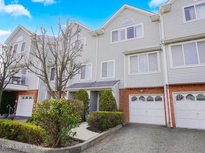 78 Admiralty Loop, Staten Island, NY, 10309