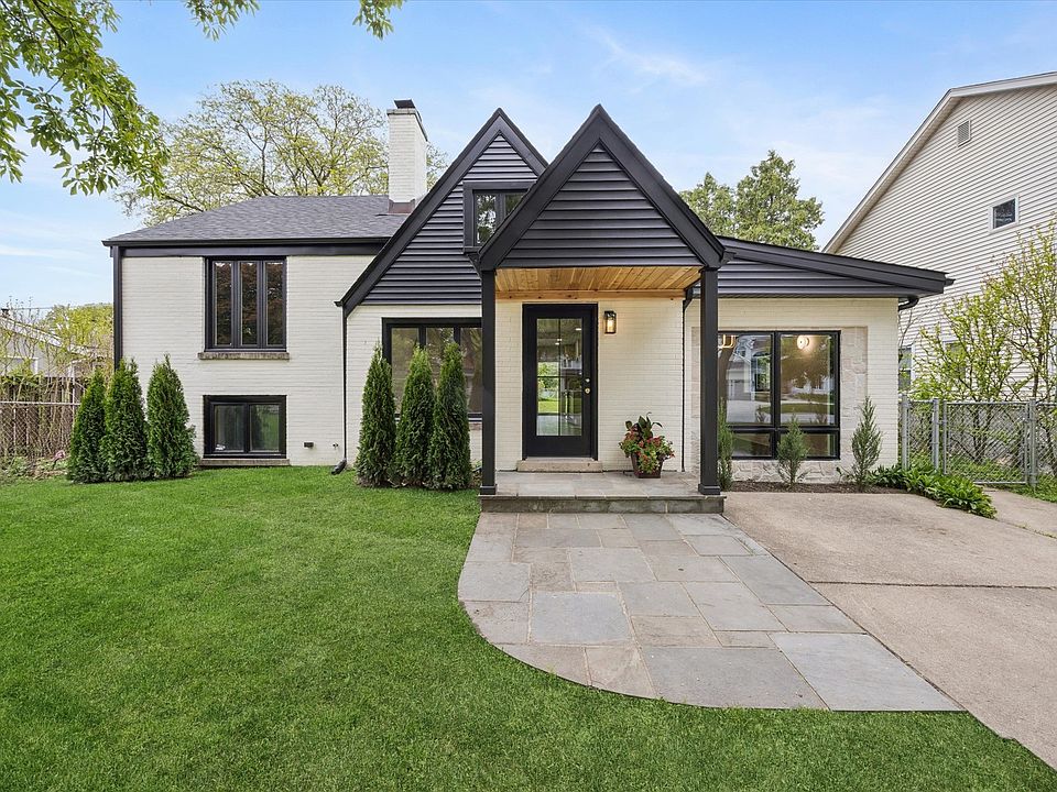 1st image of 33 Chestnut Ave