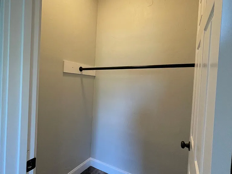 1317 E Broadway St — Photo 26