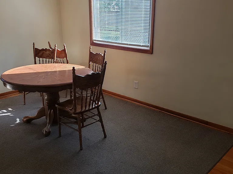 201 Tonawanda Creek Rd #2 — Photo 3