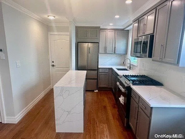 254 E Beech St — Photo 20