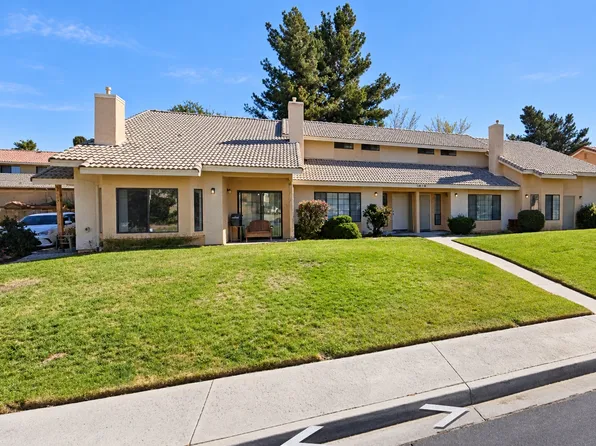1828 E Avenue J9 #B, Lancaster, CA 93535