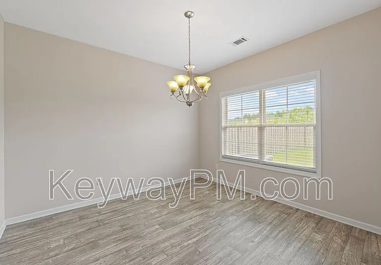 335 Koweta Way — Photo 10