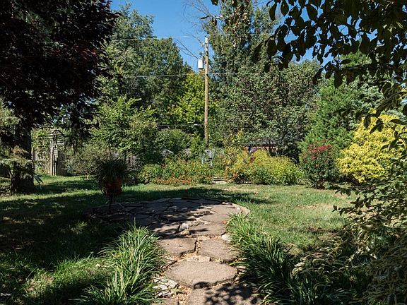 RealTourCast - G Ray - Burning Bush (5 o