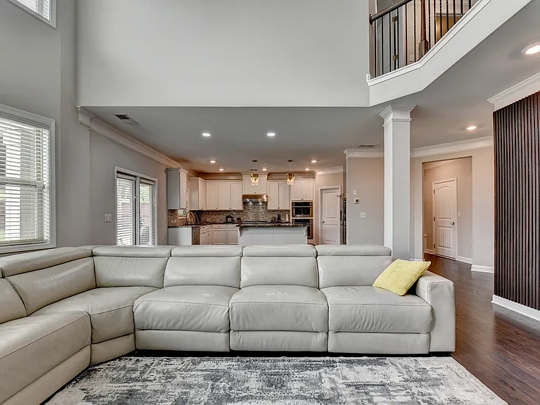 6035 Ashborough Park — Photo 91