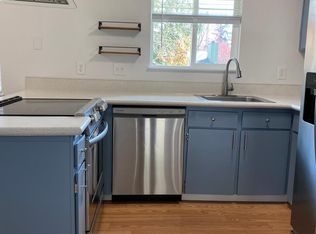 876 NE 30th Ct, Gresham, OR 97030