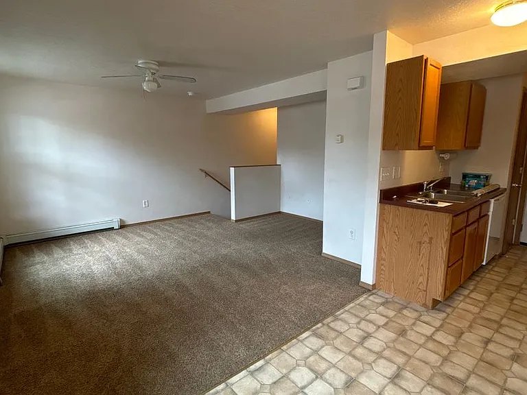 1101 N Russell St #207 — Photo 5