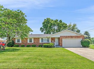 371 Fenwick Dr, Fairfield, OH 45014