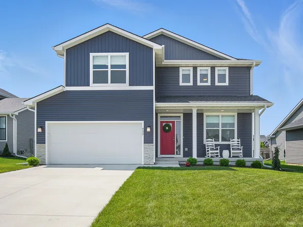 652 SE Dapple Dr, West Des Moines, IA 50265