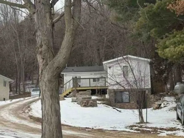 W12008 Baltic Ave, Merrimac, WI 53561