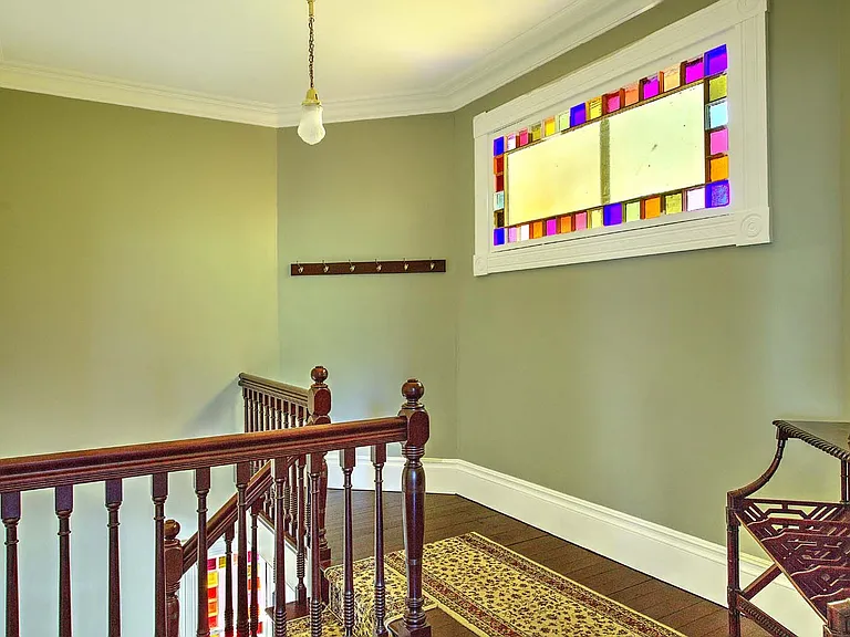 240 Brown St #2 — Photo 31