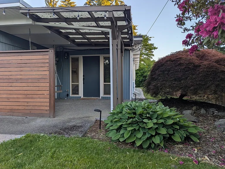 4410 224th St SW — Photo 3