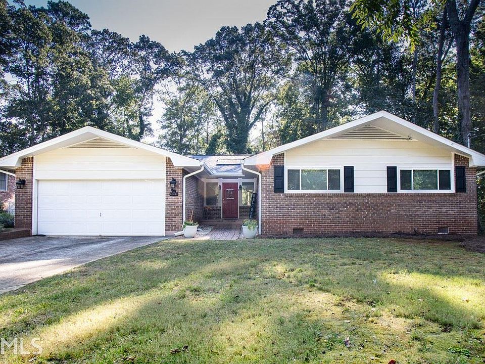 1st image of 3893 Gloucester Dr