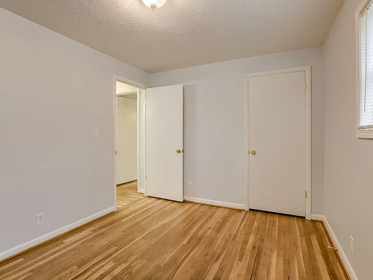 1230 Cole Creek Dr — Photo 14