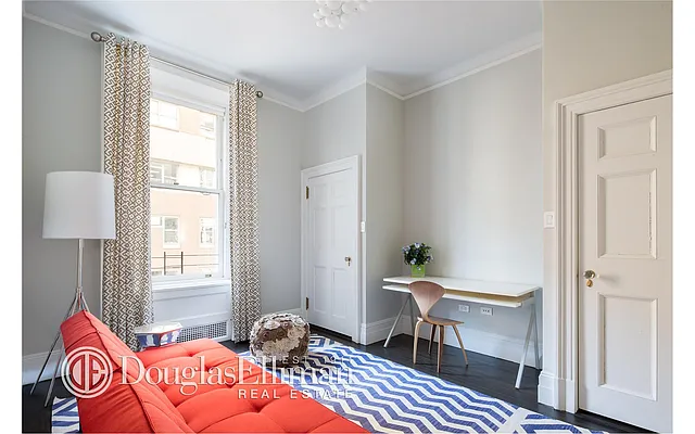 Sold by Douglas Elliman | media 8