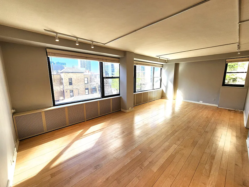 1540 N State Pkwy #5B