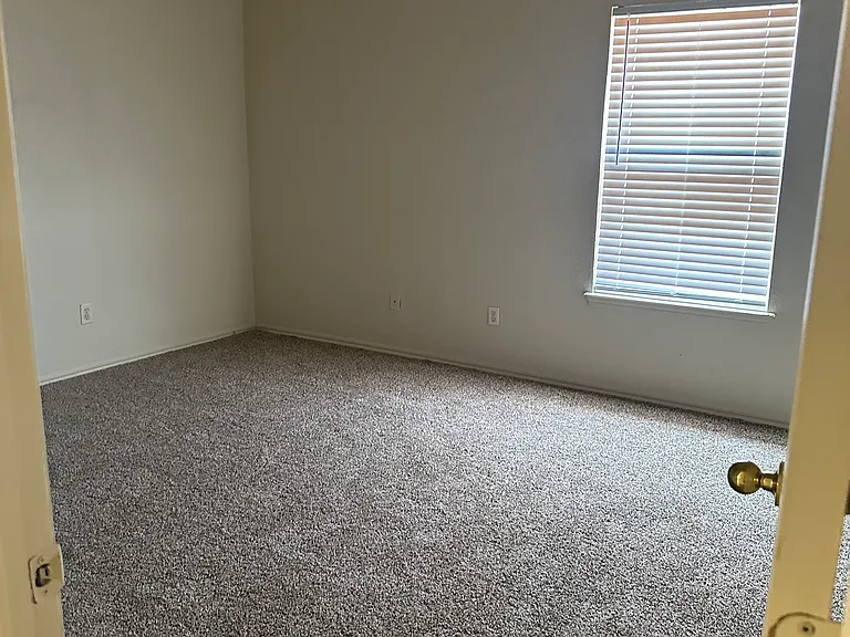 1202 High Meadows Dr #1203 — Photo 4
