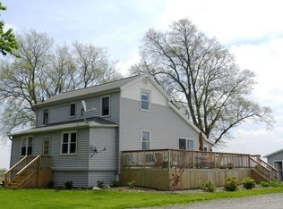 4385 E Grinter Rd, Gardner, IL 60424