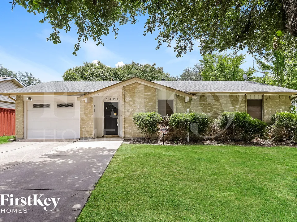 5321 Saddleback Rd