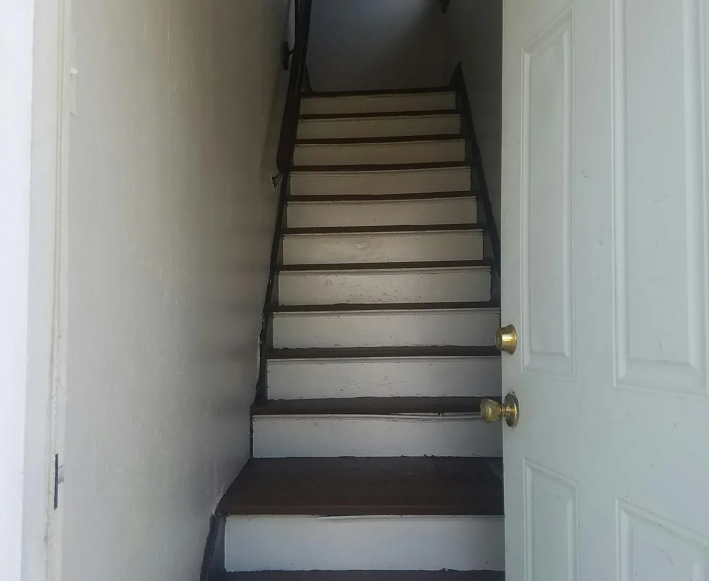 1118 Monroe Street — Photo 2
