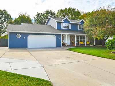 2735 Baylite Dr, Green Bay, WI, 54313