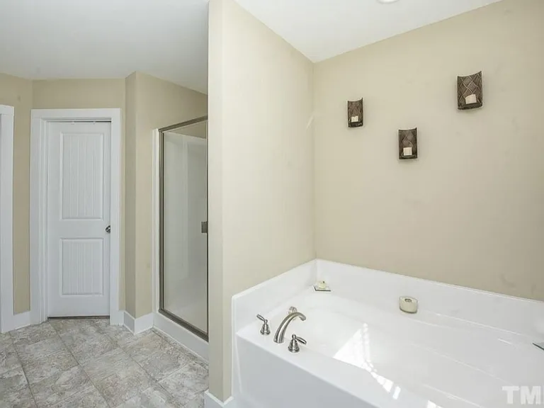 71 Wood Green Dr — Photo 17