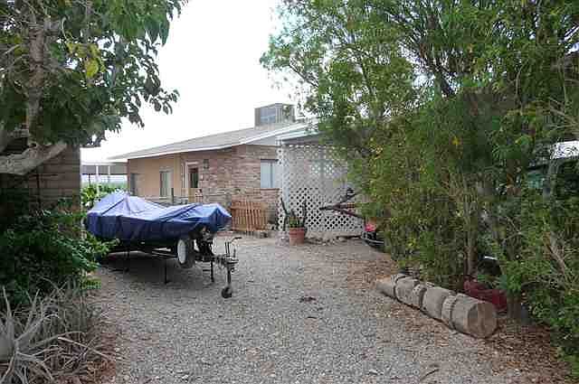 1st image of 10540 E Lakeview Pl