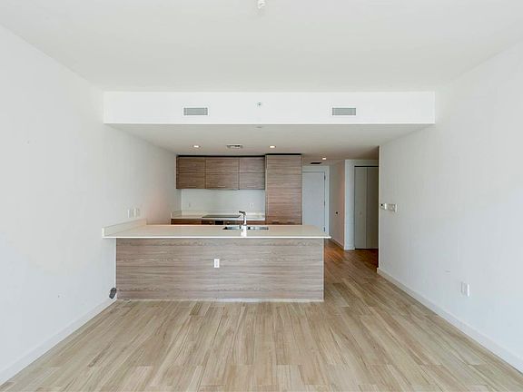 2nd image of 1300 S Miami Ave #1803