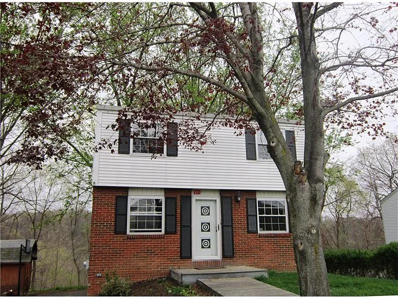 571 Sautter Dr photo 1