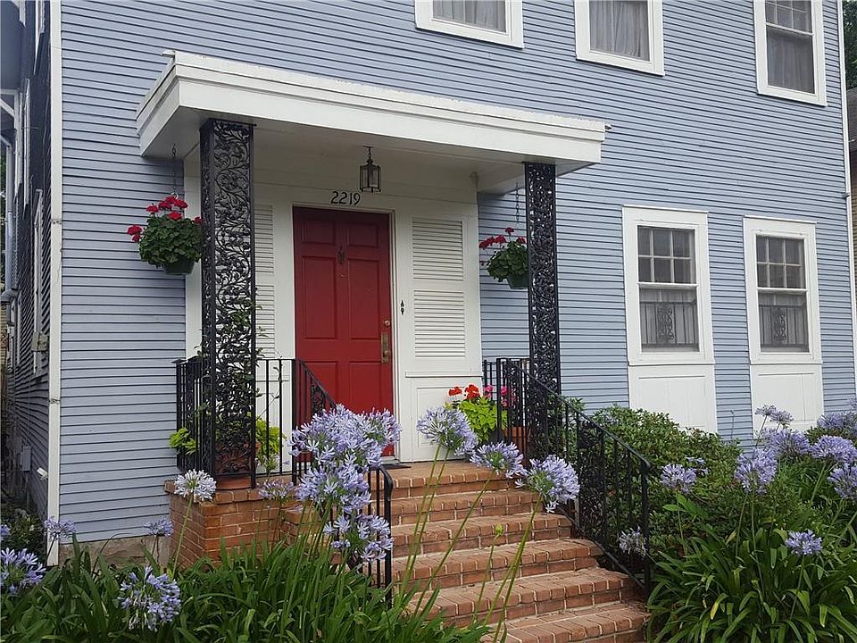 1st image of 2219 Pine St