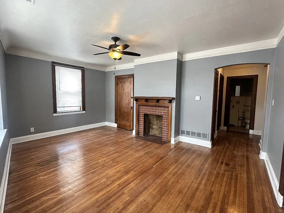 1 bed, 754 sqft, $900 — Photo 2