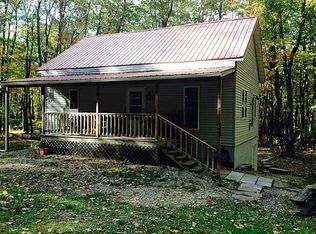 467 N Folino Rd, Central City, PA 15926