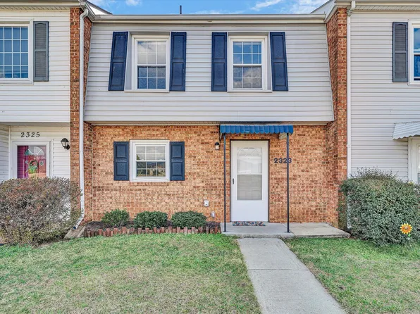 2323 Ranch Rd NW, Roanoke, VA 24017