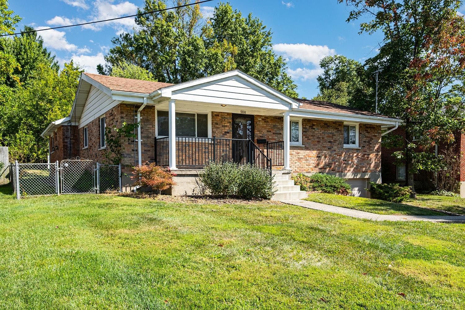 5638 Candlelite Ter, Cincinnati, OH 45238 | Zillow