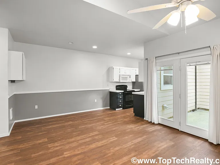 8165 NE Wilkins St — Photo 13