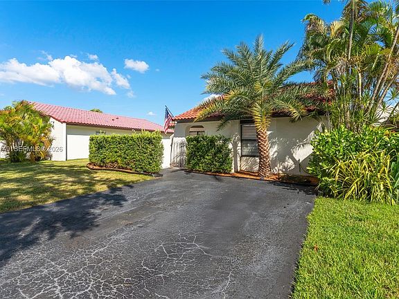 3rd image of 13396 SW 115th Ter