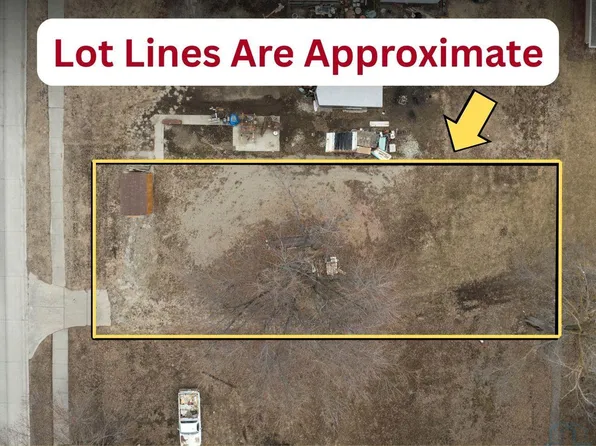 1022 S 4th Ave, Decatur, NE 68020